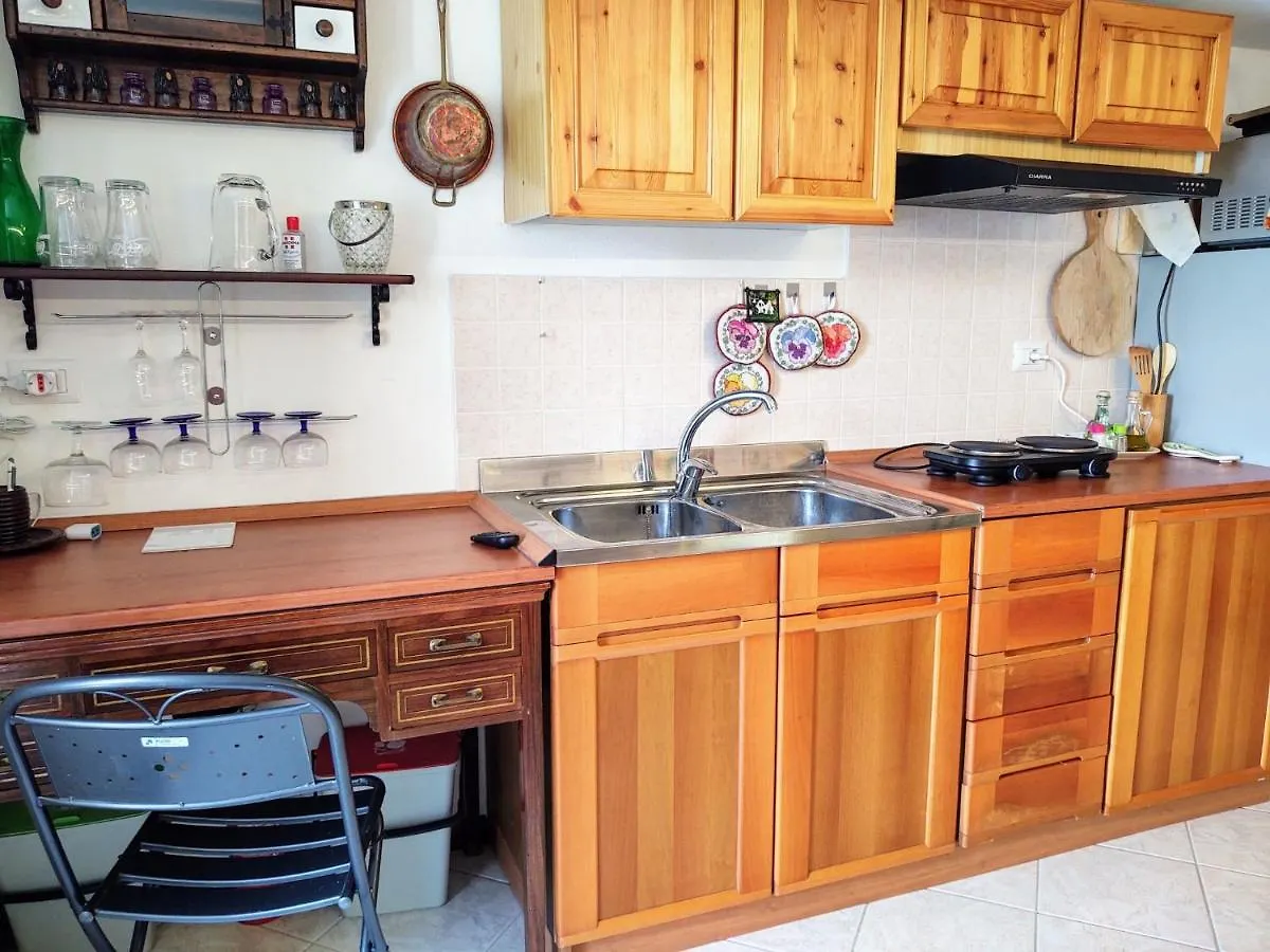 Apartment Baita Dei Nonni-2 By Interhome Livo  0*, Livo (Lombardy) Italie